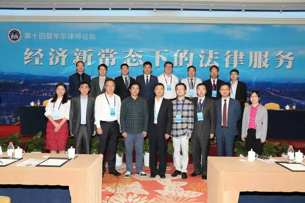 合影.jpg