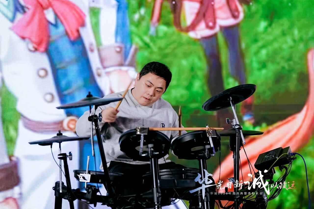 1770198813132016443.jpg b00ecbb6f0d161a2d5a15f85b8a8c499.jpg