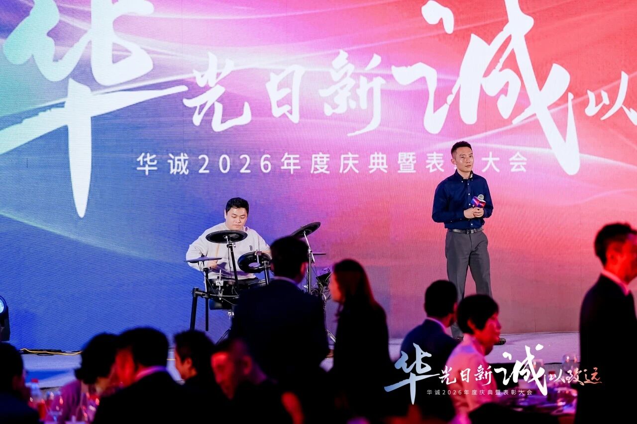 1770198869283020320.jpg 89d67dc14e5954e6a9c0160219c661cd.jpg